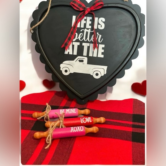 ⤵️🆕Valentine’s Day Mini Rolling Pins,  Farmhouse  Decor, Valentine’s Decor - Picture 1 of 11